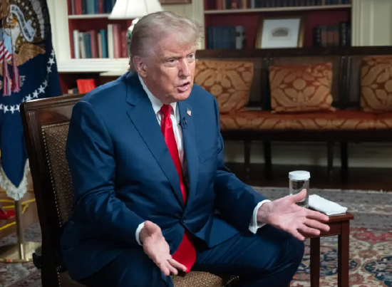 按天配资开户服务网 与马斯克能否“破镜重圆”？特朗普：有可能